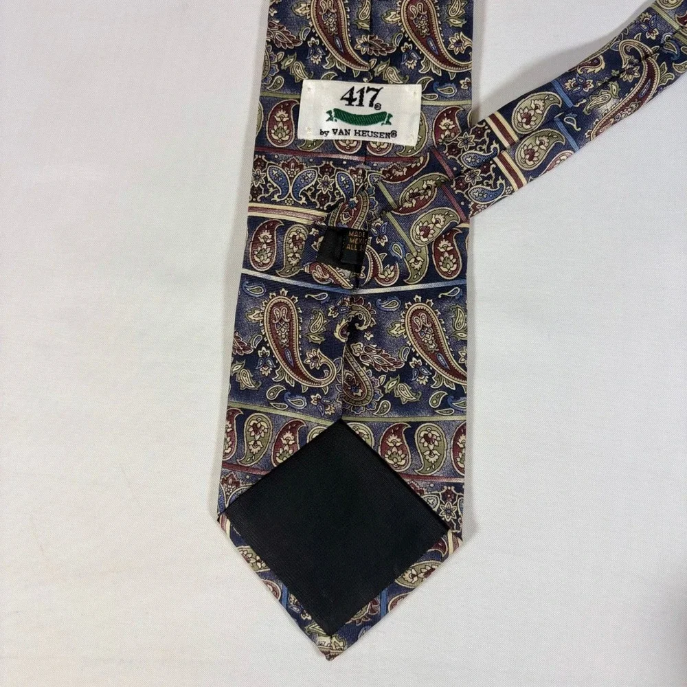 Van Heusen 417 Silk Paisley Tie Navy Blue Burgundy‎ Floral Necktie Grandpacore